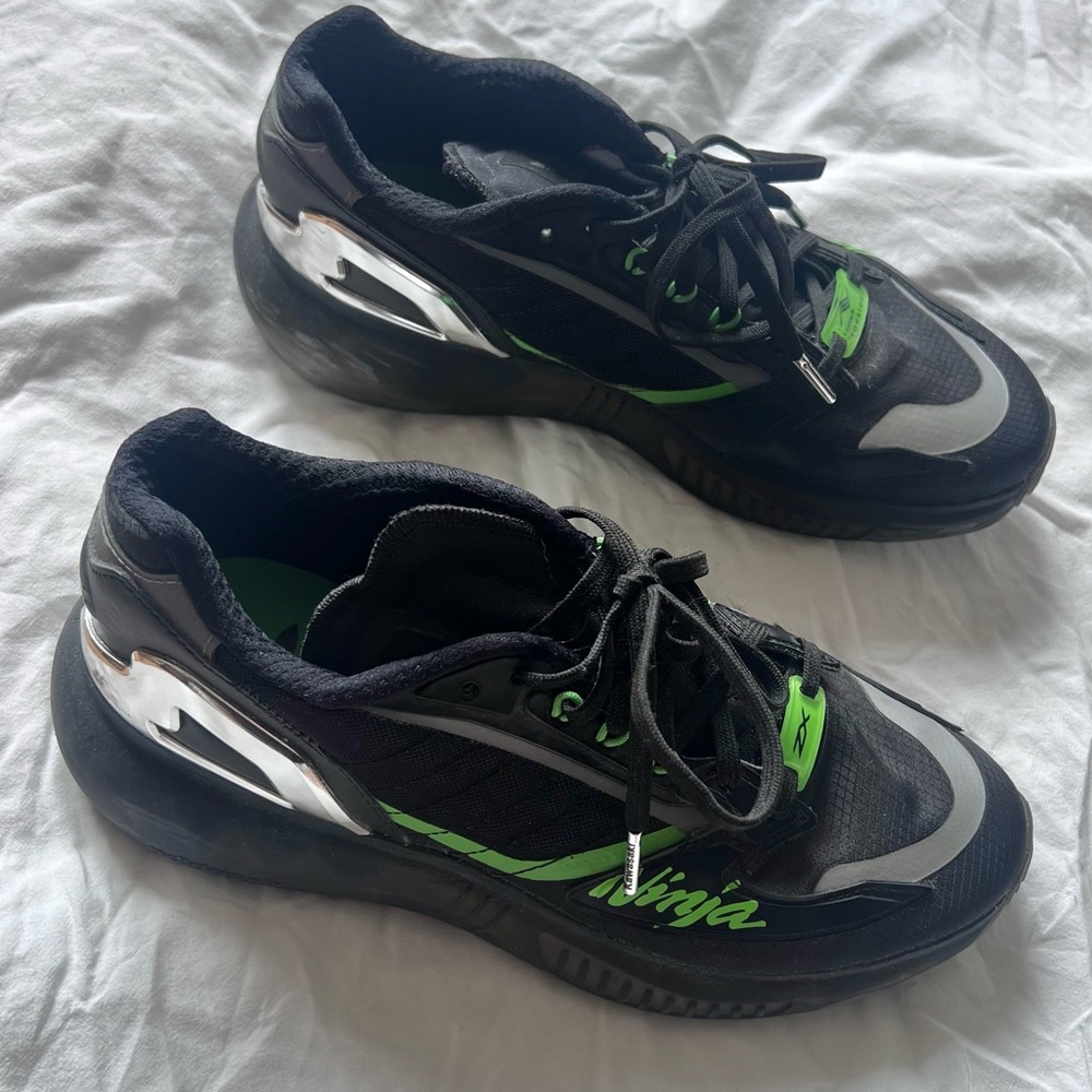 Adidas ZX Kawasaki Ninja size US 7